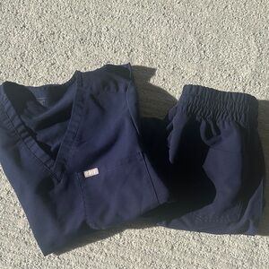 Figs Navy Scrub Set